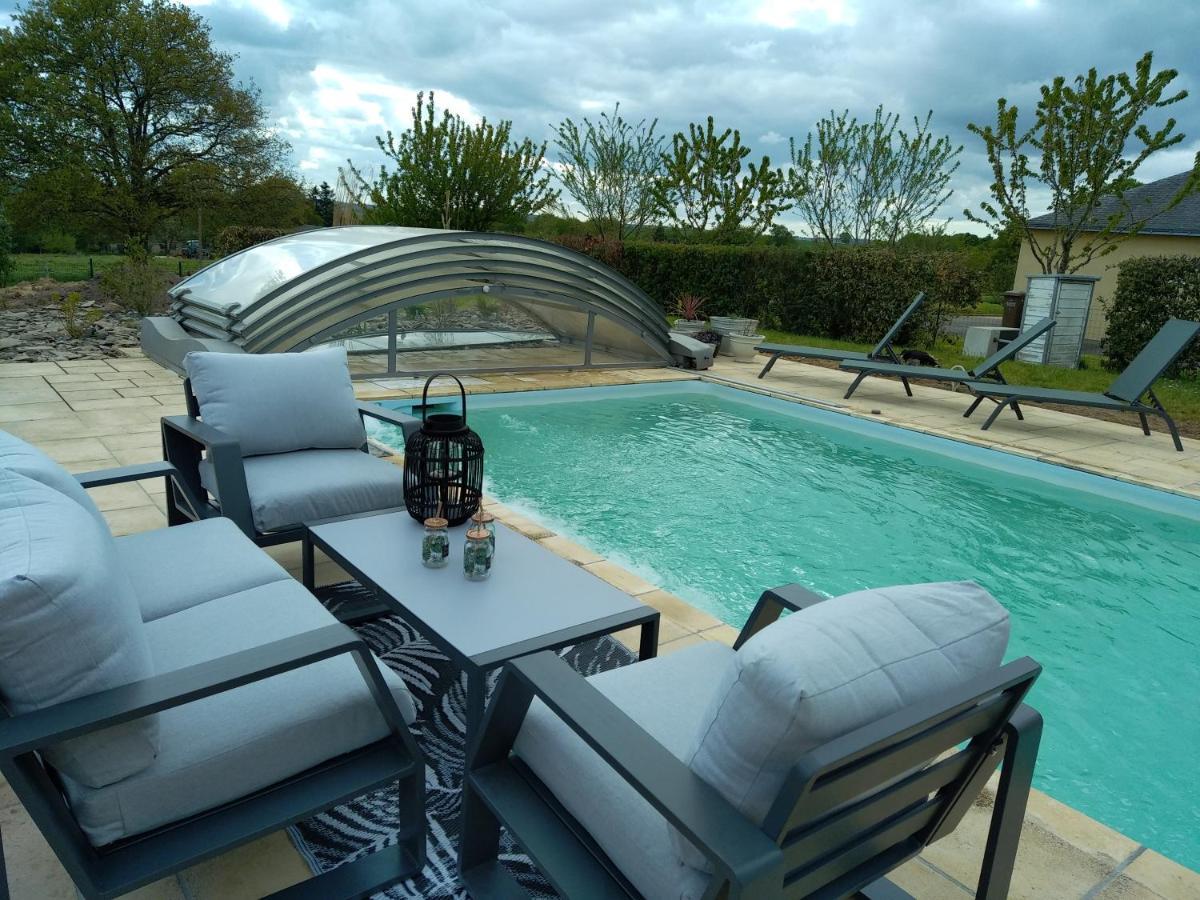 Maison/Villa Avec Piscine Privee Gite Brain D'Eau La Chapelle-de-Brain 외부 사진